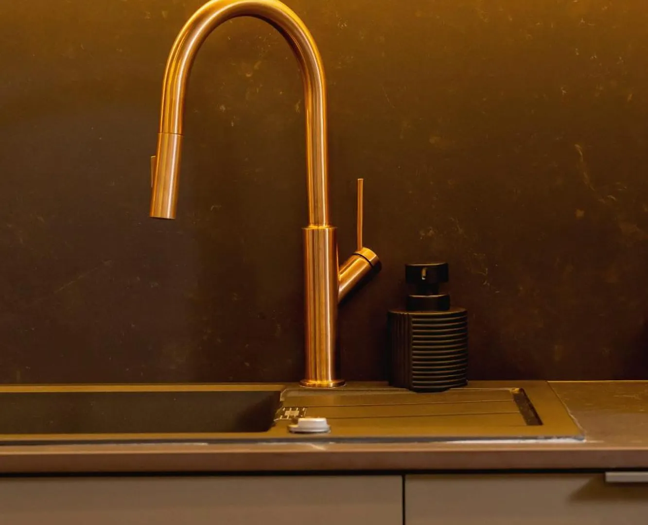 Exclusive Apartment With Parking By Renters Prestige Krakow