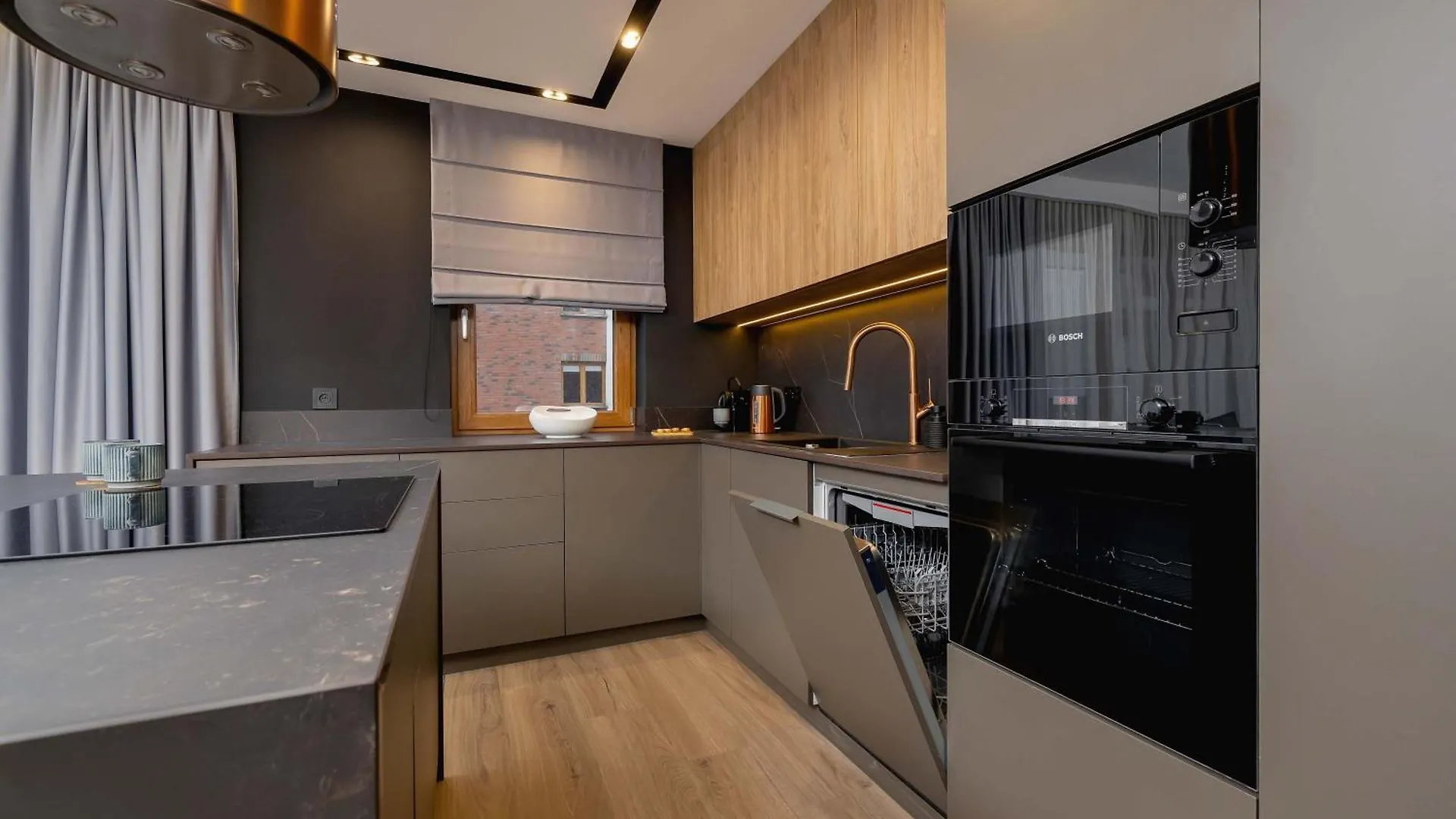 Exclusive Apartment With Parking By Renters Prestige Krakow 0*,  Poland